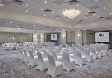 From Meetings to Memories: Hosting Unforgettable Events at Our Venue sidebar image